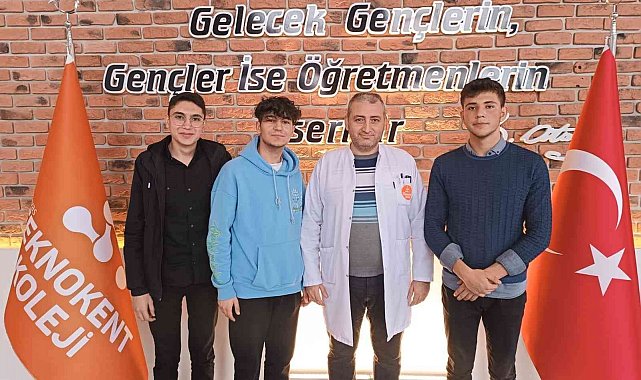 Napier'in Sihirli Çubuklarıyla Matematik öğrenecekler
