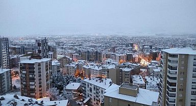 Niğde beyaza büründü