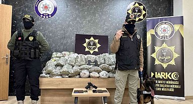 Niğde'de uyuşturucu operasyonu: Karavanda 122 kilogram uyuşturucu madde ele geçirildi