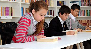 Okul kütüphanelerindeki kitap sayısı 1 milyona ulaştı
