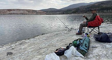 Olta meraklıları stres atmak için 'rastgele' diyor