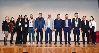 "Hukukta Kariyer Zirvesi" etkinliği gerçekleştirildi