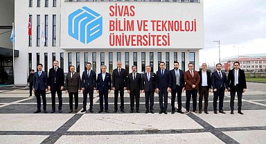 Rektör Kul: "Temel hedefimiz hep birlikte Sivas'a ve ülkemize güzel hizmetler yapmak"
