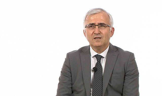 Rektör Prof. Dr. Çolak, "Yepyeni umutlar, hayaller ve hedeflerle 2023 yılına giriyoruz"