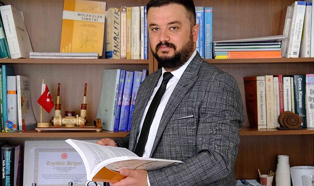 SCÜ akademisyeninin çalışması "Journal of Physical Chemistry Letters"da yayınlandı