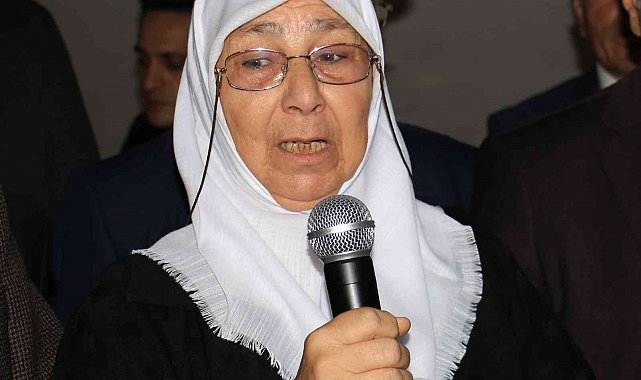 Şehit annesi eline mikrofonu aldı: "Yerine evladını koydu, intikamını doya doya alacak"