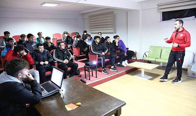 Sivas Belediyespor'a oyun kuralları anlatıldı