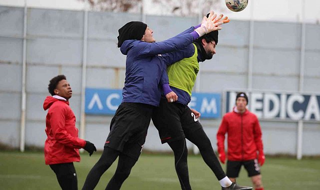 Sivasspor'da Galatasaray maçı hazırlıkları başladı