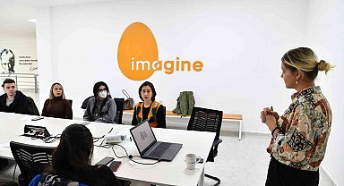 Sosyal girişimcilik eğitimi ve sorun ağacı atölyesi gerçekleştirildi
