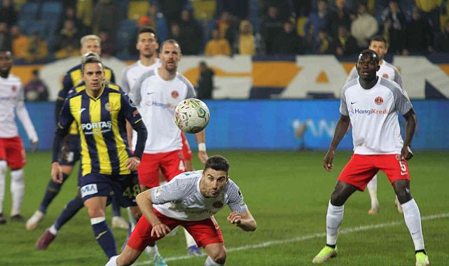 Spor Toto Süper Lig: Ankaragücü: 1 - Ümraniyespor : 2