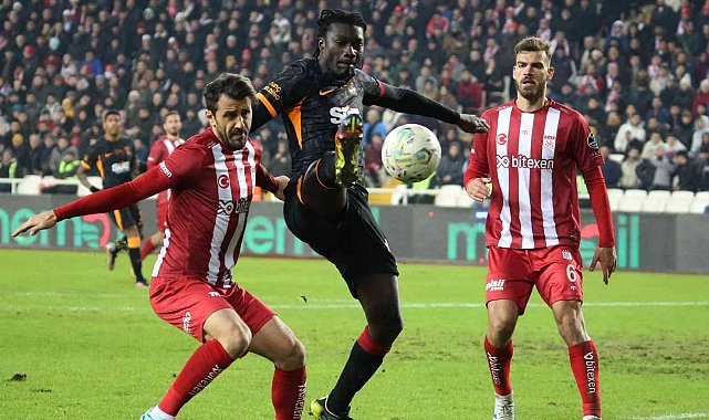 Spor Toto Süper Lig: DG Sivasspor: 1 - Galatasaray: 2