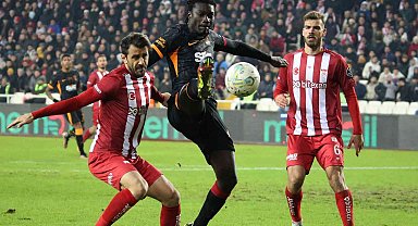 Spor Toto Süper Lig: DG Sivasspor: 1 - Galatasaray: 2