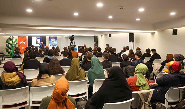 Talas; Dursun Gürlek ile 'Ayaklı Kütüphaneler'i Konuştu