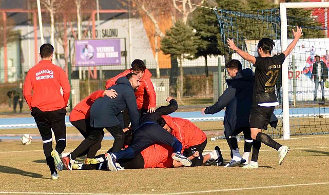 Talas gücünü gösterdi