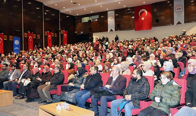 Talas'ta Nurullah Genç'ten Altın Öğütler