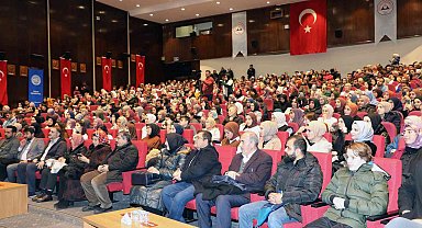 Talas'ta Nurullah Genç'ten Altın Öğütler