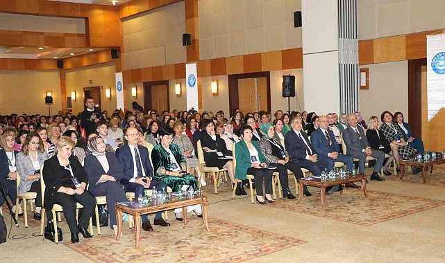 Türk dünyasında "Sosyal Hayat ve Çalışma Hayatında Kadın" Kurultayının Sonuç Bildirgesi Açıklandı