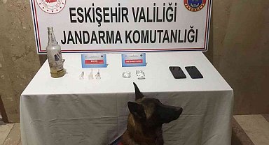 Uyuşturucu operasyonunda 2 kişi yakalandı