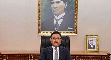 Vali Çiçek: "Türkiye Cumhuriyet devletimiz mağdur ve muzlum milletlerin yükselen sesi olmuştur"