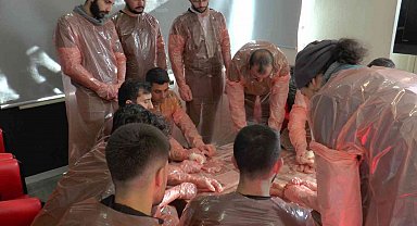Veterinerlere uygulamalı 'suni tohumlama' eğitimi