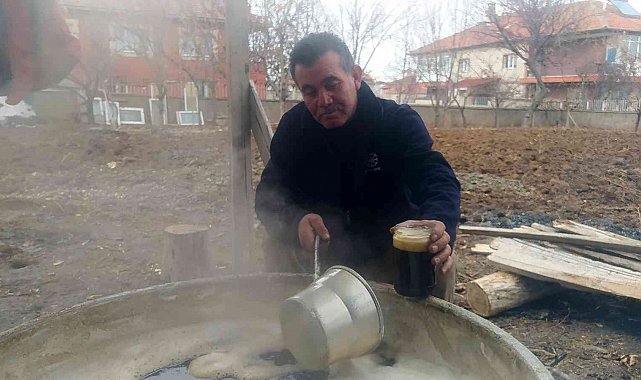 Yapımı 26 saat sürüyor, lezzetine doyulmuyor