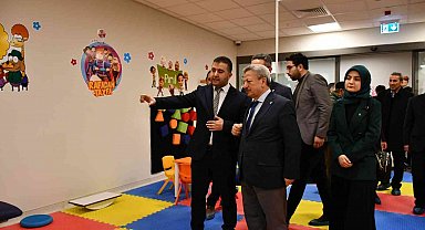Yozgat'ta çocuk fizik tedavi ve rehabilitasyon ünitesi hizmete açıldı