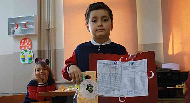19 milyona yakın öğrenci karnesini alarak yarıyıl tatiline girdi