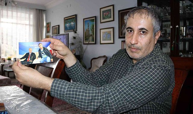 24 yılda 5 bin 70 ünlüyle fotoğraf çektirdi, hedefi arşivini kitaba dönüştürmek