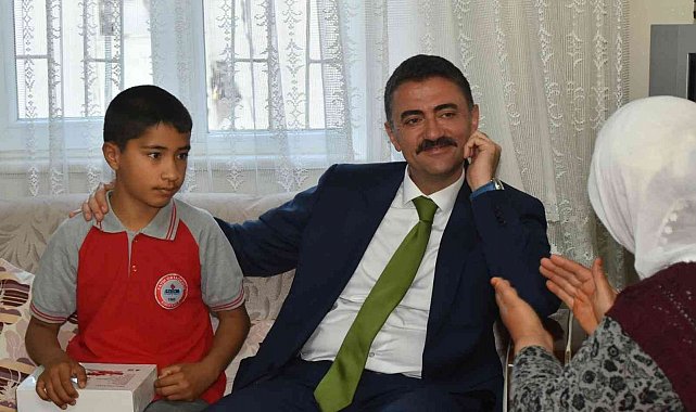 'Kapınızdayız' projesi sayesinde yüzlerce ailenin sorunu çözülüyor