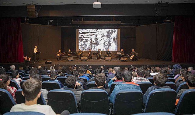 'Kuvayi Milliye Destanı' Mersinlilerle buluştu