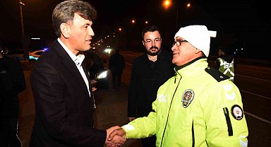 AK Parti İl Başkanı Çalışkan'dan sağlık personeli ve emniyet güçlerine yeni yıl ziyareti