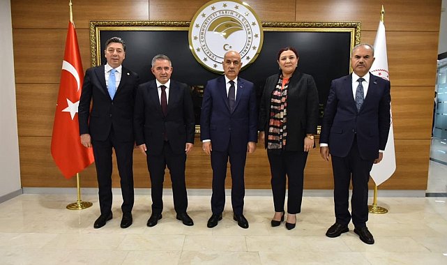 AK Partili Ünsal: "İstihdam alanları için OSB güçlendiriyoruz"