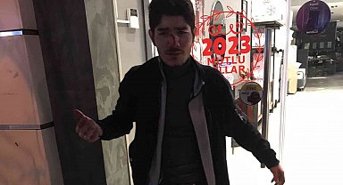 Alkol şişesiyle taksiye binmek isteyince