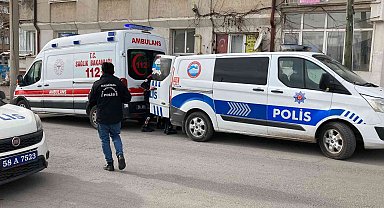 Apartman dairesinde ölü bulundu, 5 şüpheli gözaltına alındı