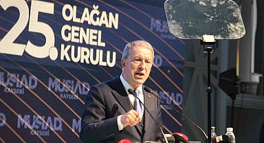 Bakan Akar: "Haince yapılan eylemlere karşı, ahlaksızlara karşı, Kur'an yakan şerefsizlere karşı Türkiye var"