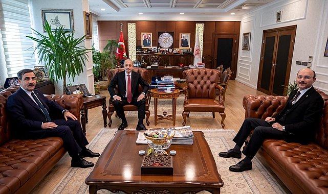 Bakan Bilgin, Türkiye Kamu-Sen heyeti ile görüştü
