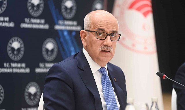 Bakan Kirişci: "Sahipsiz hayvanlar konusunda yol haritasının son şeklini vereceğiz"