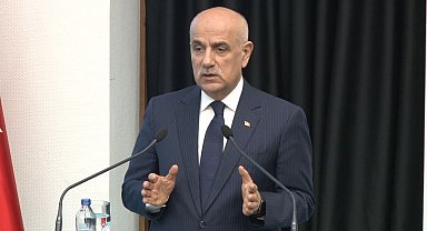 Bakan Kirişci'den yerel yönetimlere çağrı: "Sudaki kayıp ve kaçakları mutlaka önlememiz gerekir"