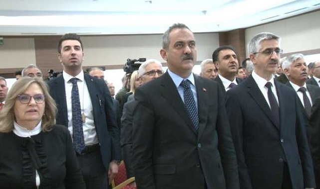 Bakan Özer: "Hedefimiz ortaöğretimdeki okullaşma oranını yüzde 95'ten yüzde 99'a çıkarmak"