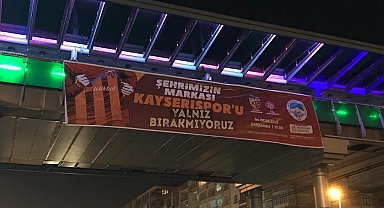 Başkan Büyükkılıç, kenti sarı kırmızı ile donattı