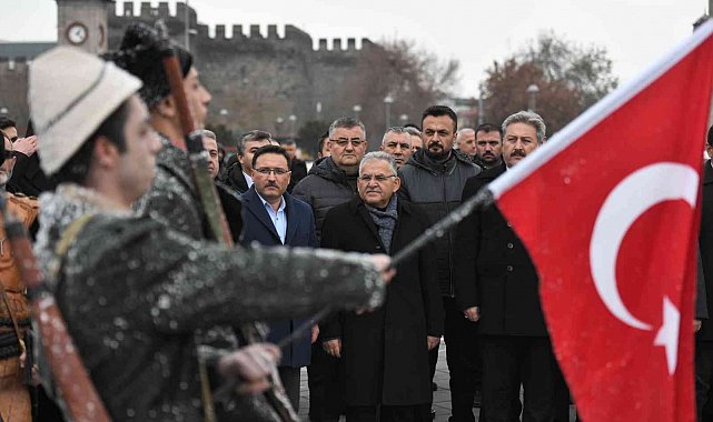 Başkan Büyükkılıç, Vali Çiçek ile birlikte Sarıkamış Şehitlerini Anma Programı'na katıldı