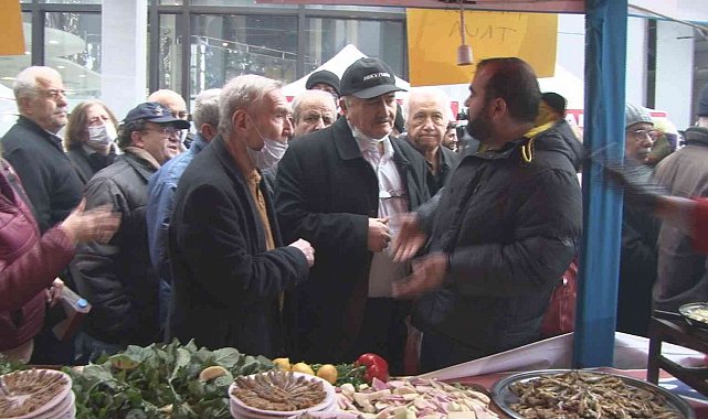 Başkentte bedava hamsi ve muhlama için vatandaşlar birbirini ezdi