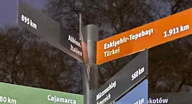 Berlin'de dikkat çeken Eskişehir tabelası