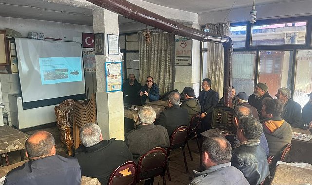 Beyşehir'de çiftçiler eğitim toplantısında bir araya geldi
