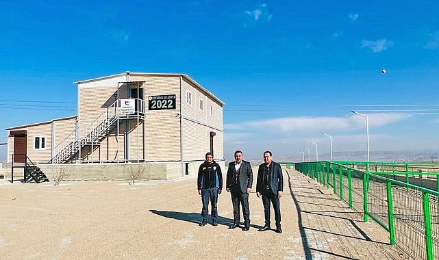 Bölgenin en büyük hayvan pazarı Çiçekdağı'nda açıldı