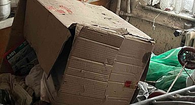 Bu evden yaklaşık 40 ton çöp çıkartıldı