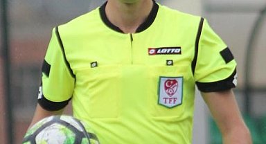 Burak Altınel hakemliği bıraktı