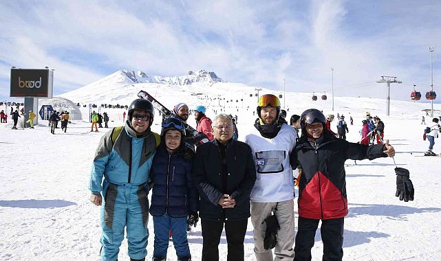 Büyükşehir'in kayak okulu kayıtları devam ediyor