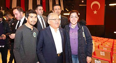 Büyükşehir'in Kitap Okuma Yarışması'na yoğun ilgi