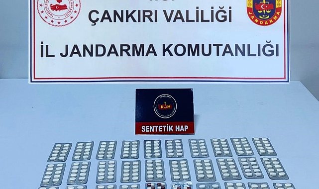Çankırı'da 331 adet sentetik ecza hapı ele ele geçirildi: 2 gözaltı